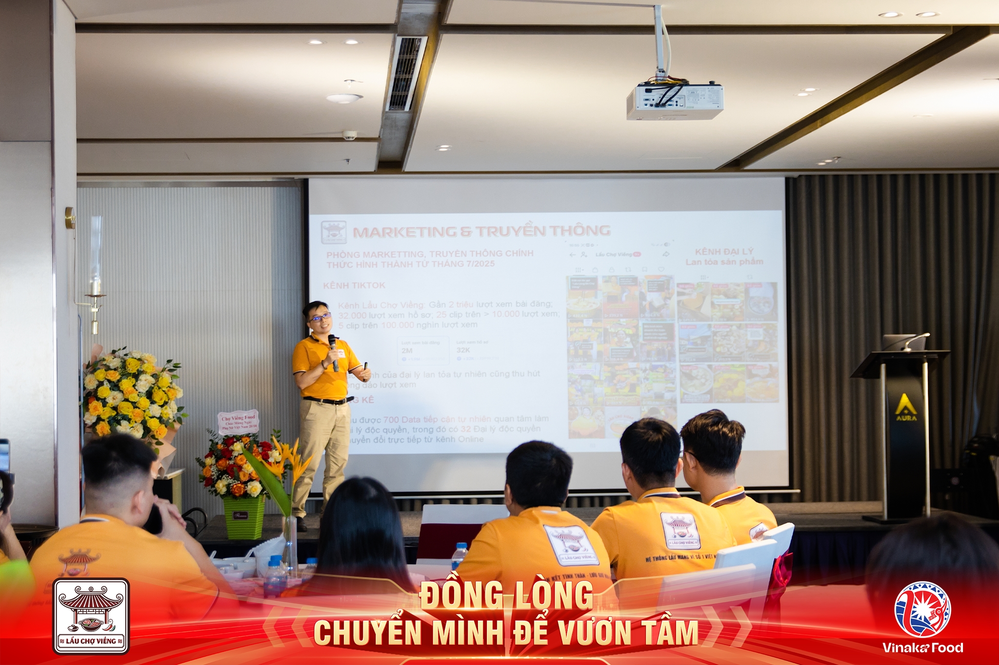 Phó Tổng Giám đốc Truyền thông, Marketing và Công nghệ Chợ Viềng Food - Bùi Hồng Hải chia sẻ các công nghệ nổi bật sẵn sàng cho chiến lược Food-Tech - Ảnh: CVF