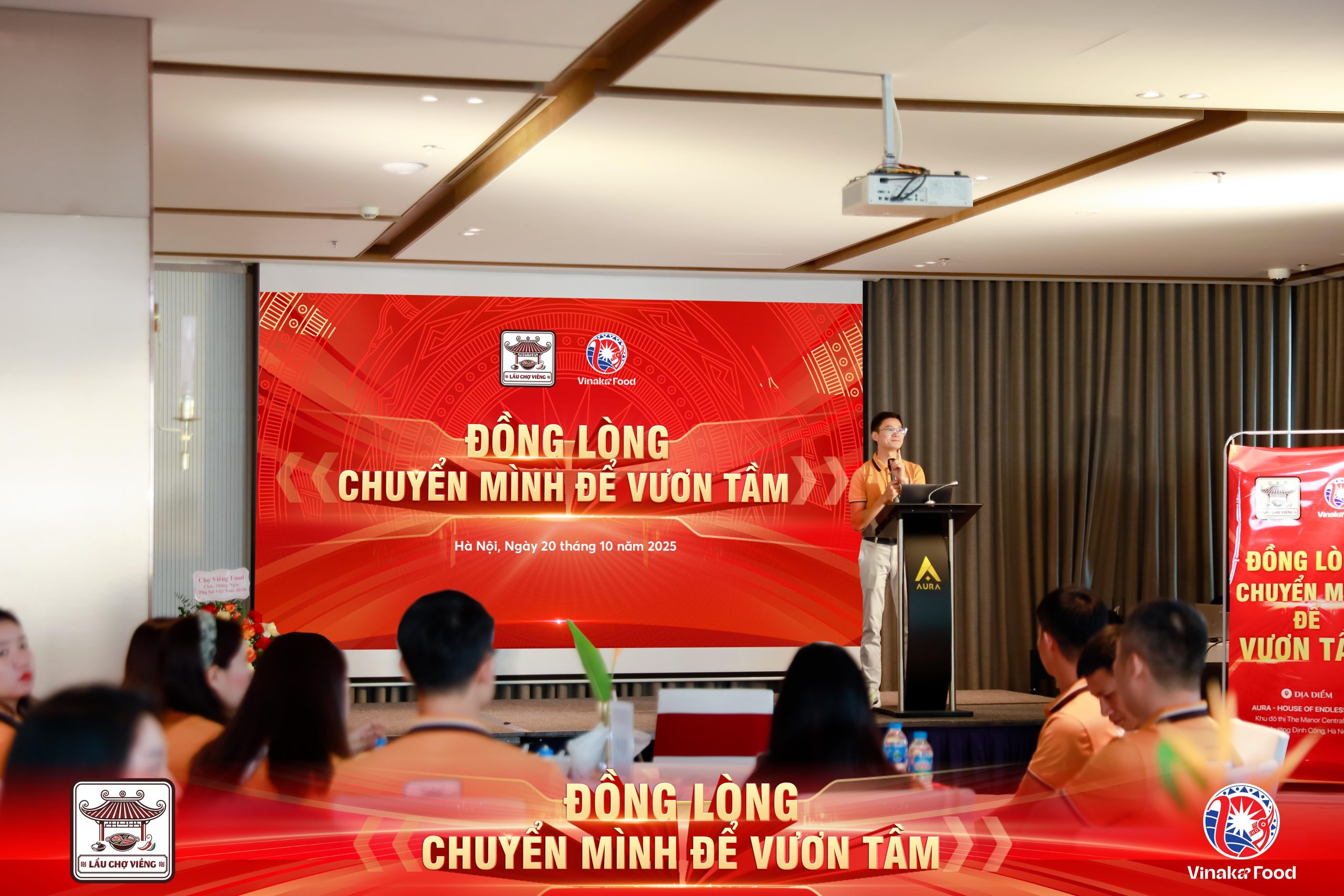 Tổng Giám đốc Chợ Viềng Food - Vũ Văn Khoa phát biểu khai mạc hội nghị - Ảnh: CVF