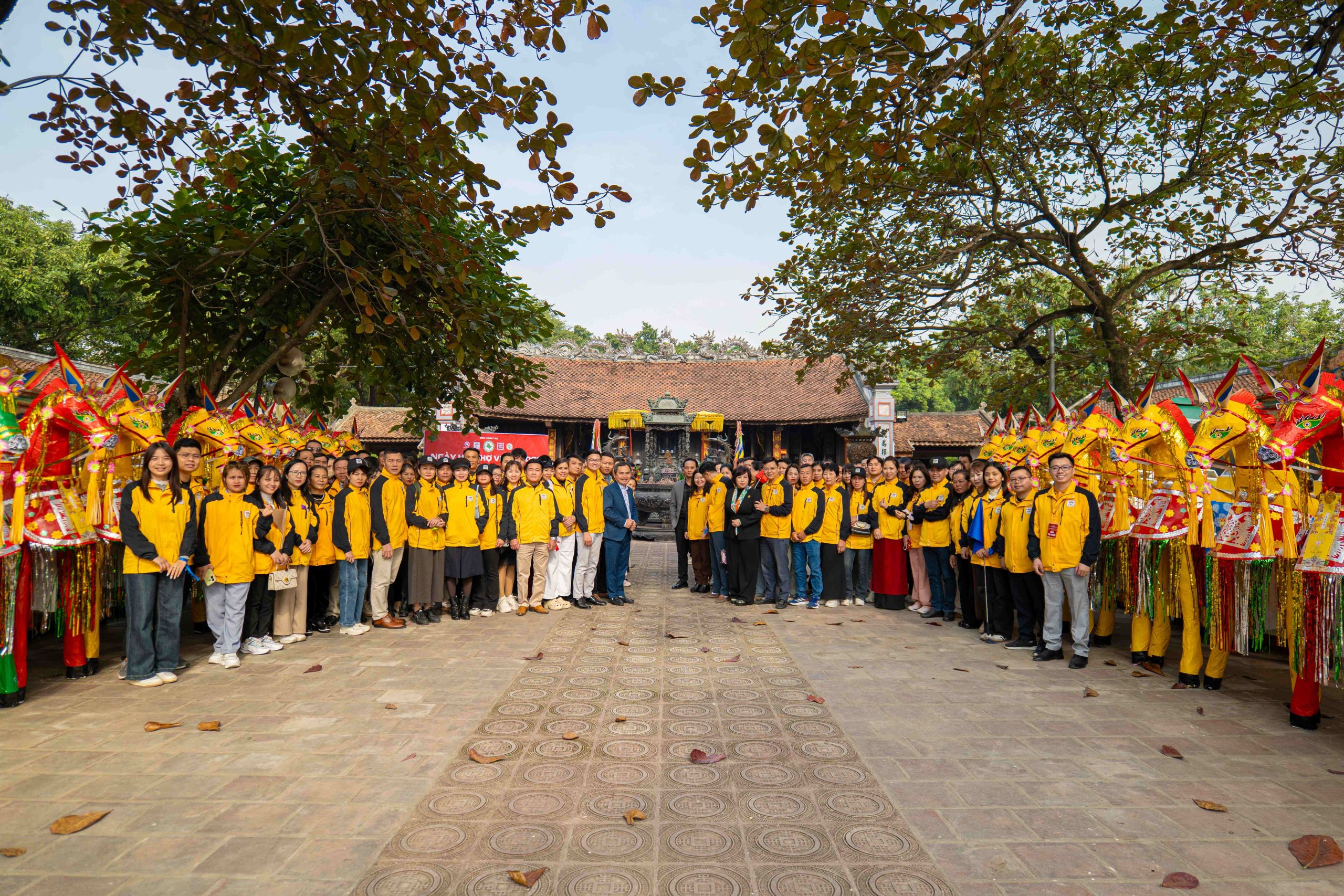 Hệ thống Chợ Viềng Food thực hiện Nghi thức Tri ân Di sản Triều Trần