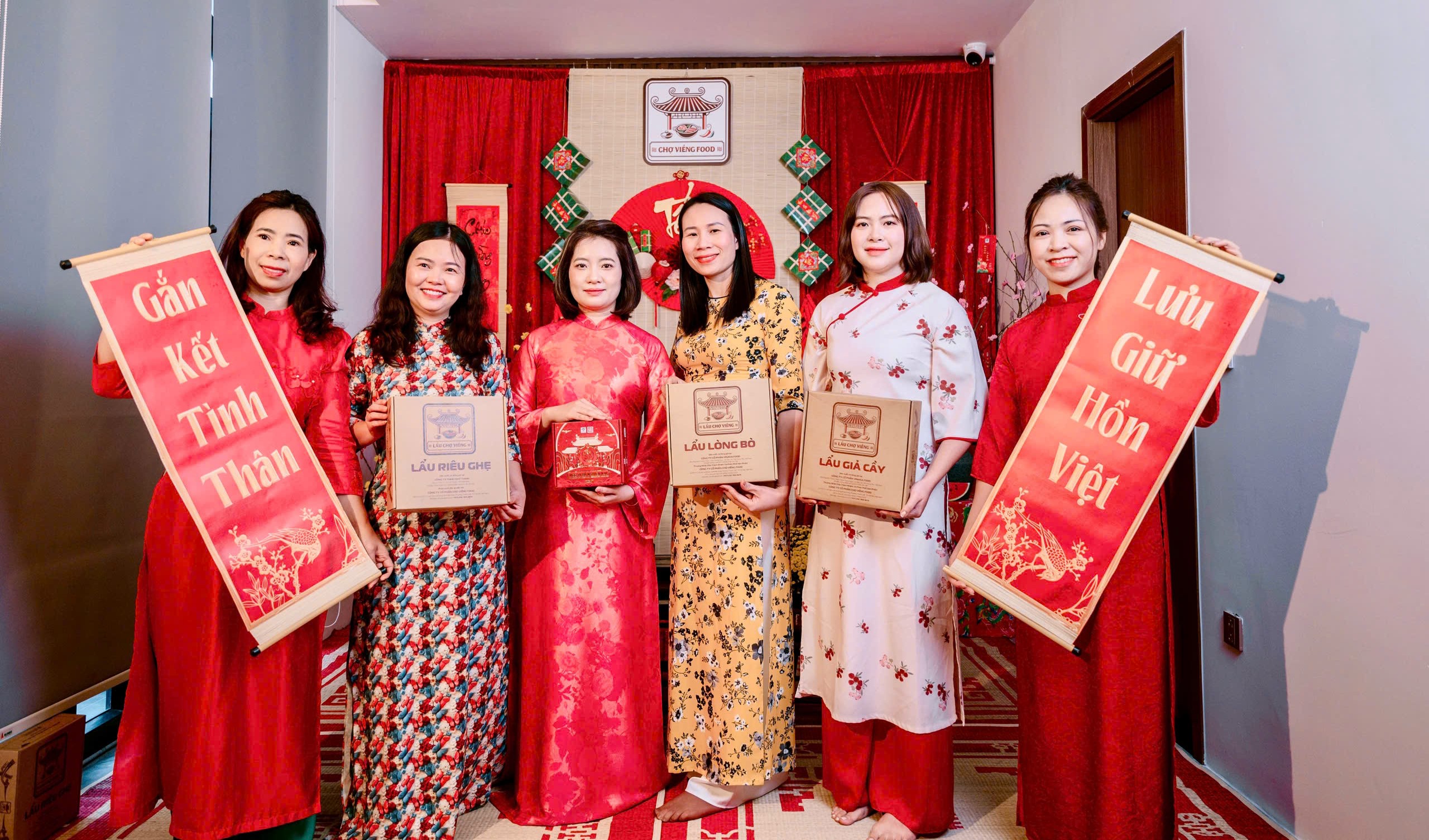 Mỗi nồi lẩu không chỉ là một bữa ăn, mà còn là sự chung tay gìn giữ giá trị truyền thống