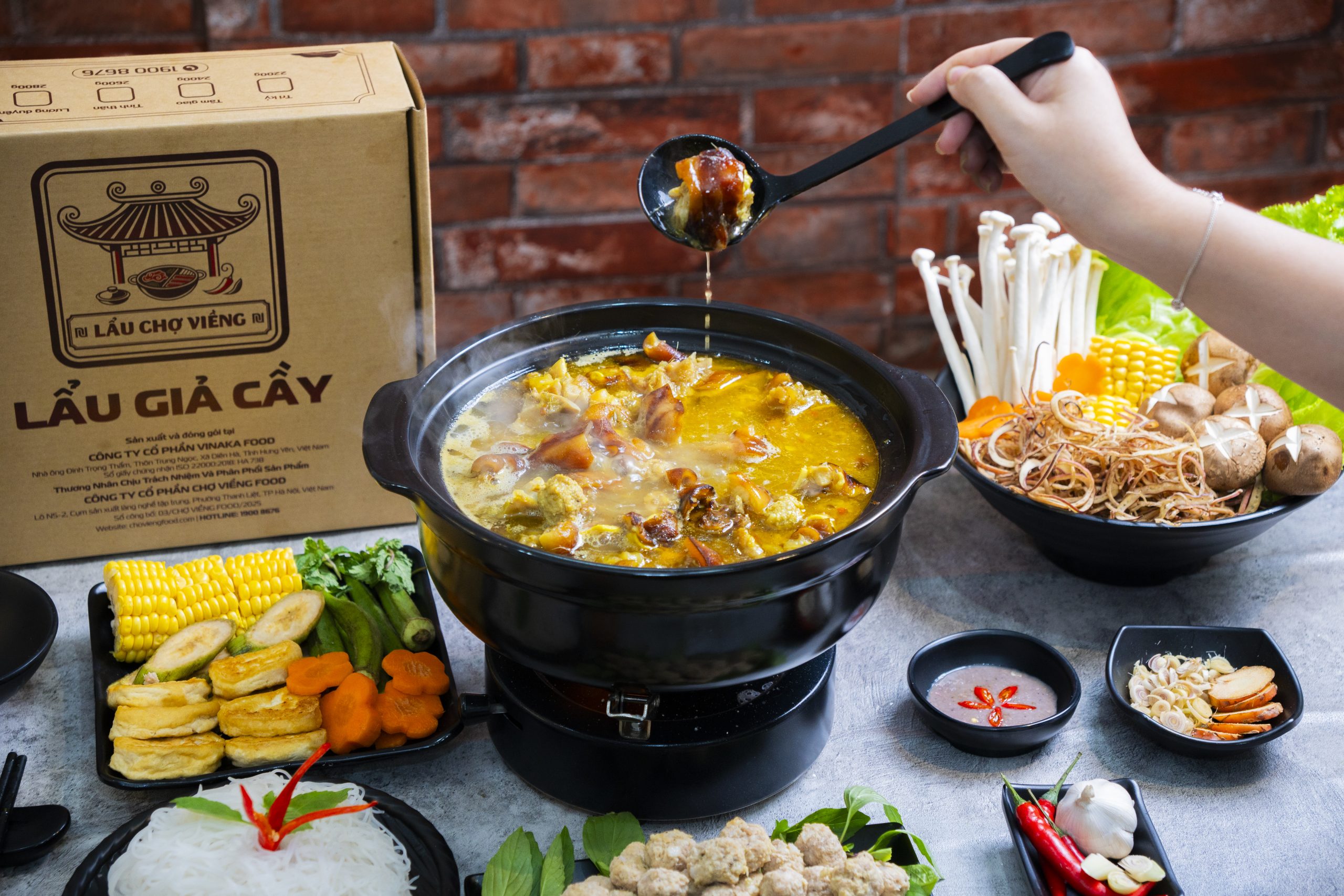 Ngồi điều hòa mát rượi, nhâm nhi nồi Lẩu Giả Cầy thơm lừng - chuẩn vị tận hưởng ngày hè